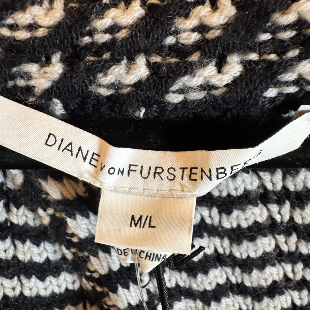 Diane Von Furstenberg Black and White Ahiga Wool Sweater - Picture 5 of 11